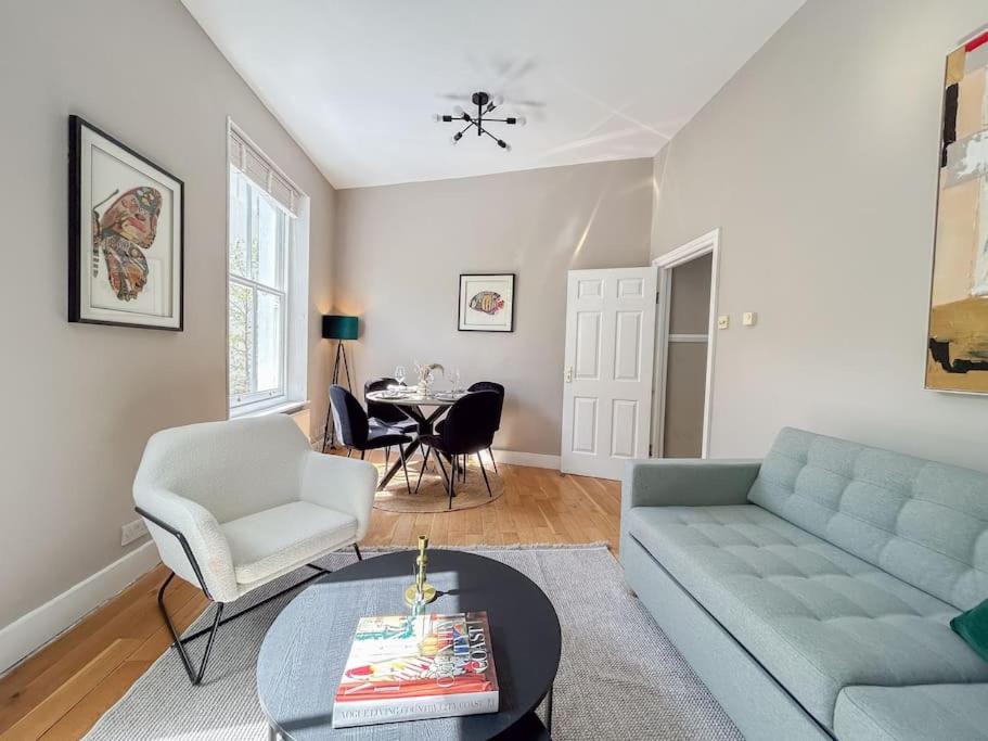 Appartamento Stylish 2 Bed Flat On The Iconic Portobello Road Londra